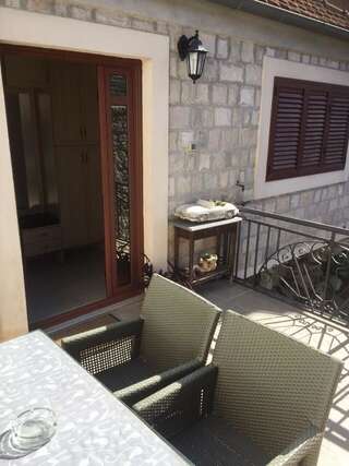 Апартаменты Villa Ivana Apartments Котор Улучшенные апартаменты-4