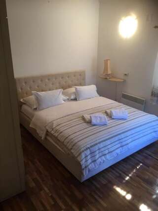 Апартаменты Villa Ivana Apartments Котор Улучшенные апартаменты-9